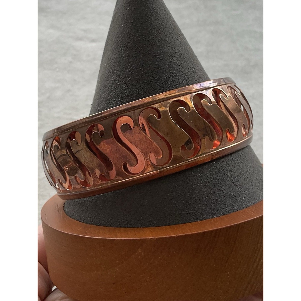 vintage copper Bangle bracelet cutout S-curve or scroll pattern Estate Jewelry